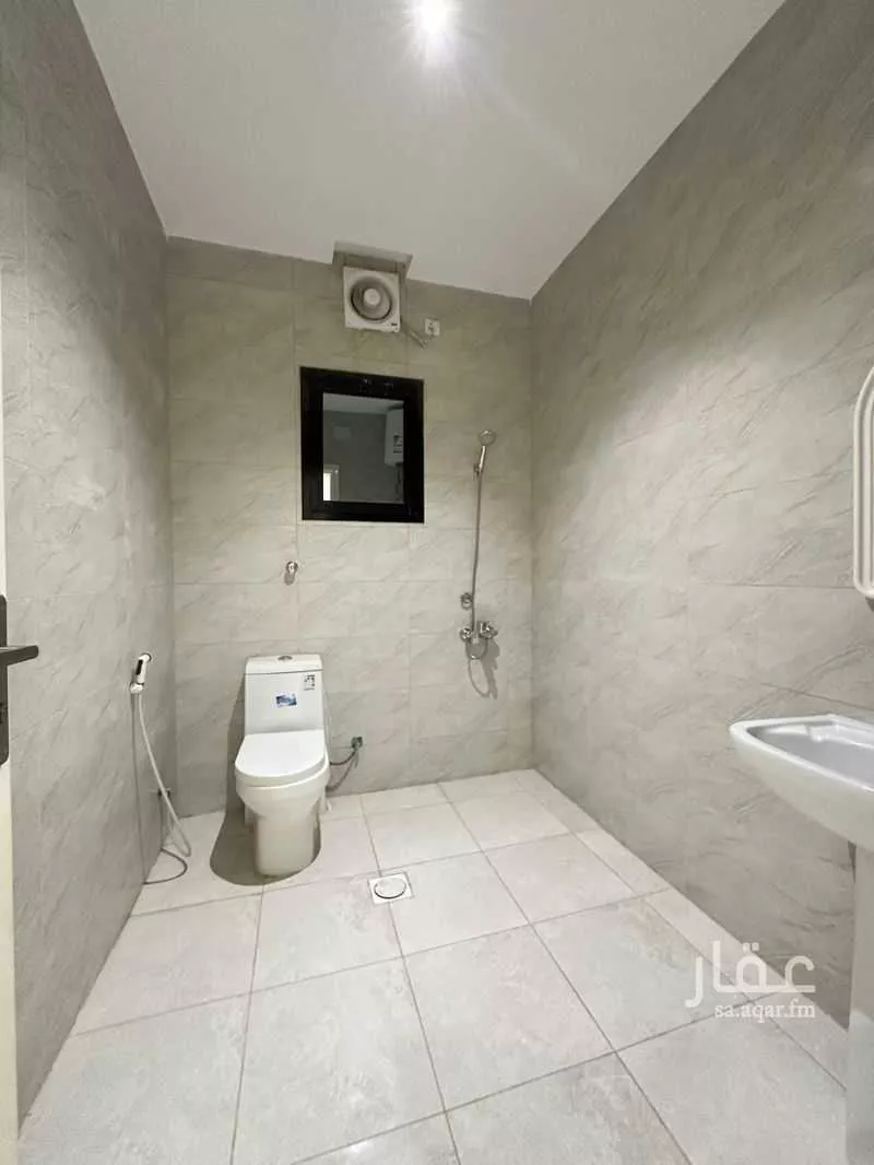 4 bedroom apartment in Mudhainib, Madinah 8