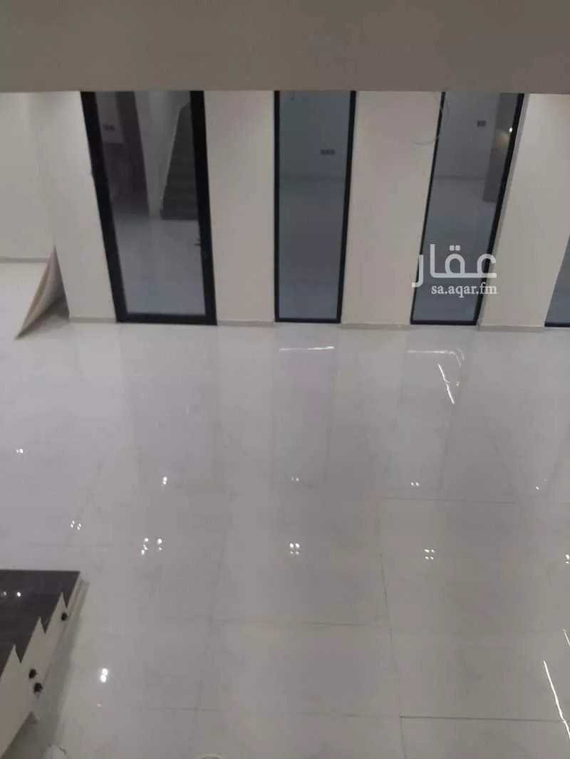 5 bedroom villa in Dahiat King Fahd 6