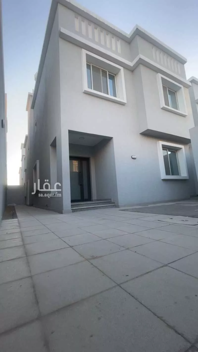 6 bedroom villa in Al Amal 2