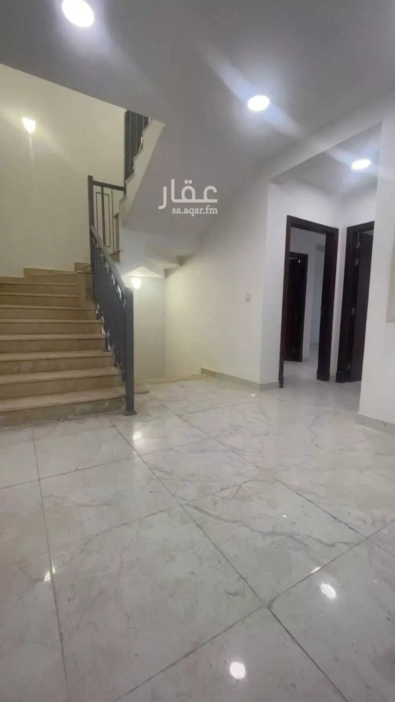 6 bedroom villa in Al Amal 3