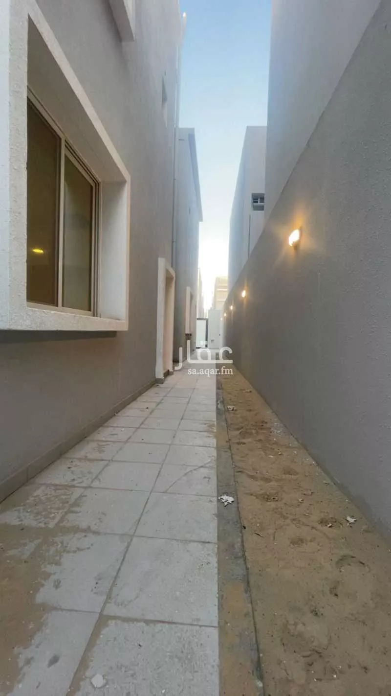 6 bedroom villa in Al Amal 5