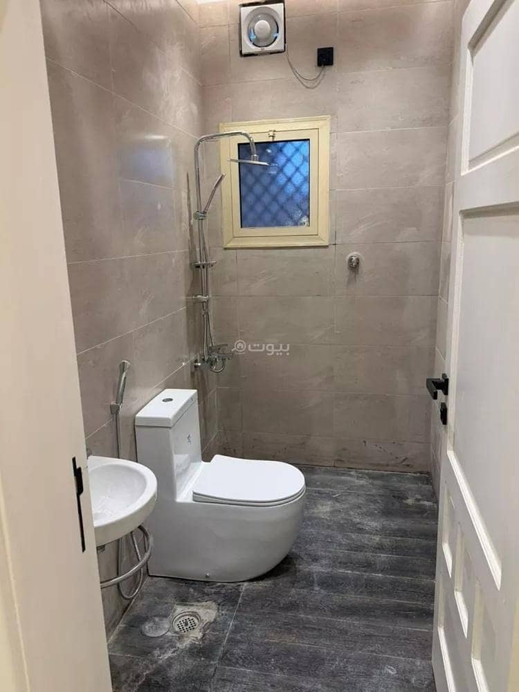 4 bedroom apartment in Sikkat Al Hadeed, Madinah 5