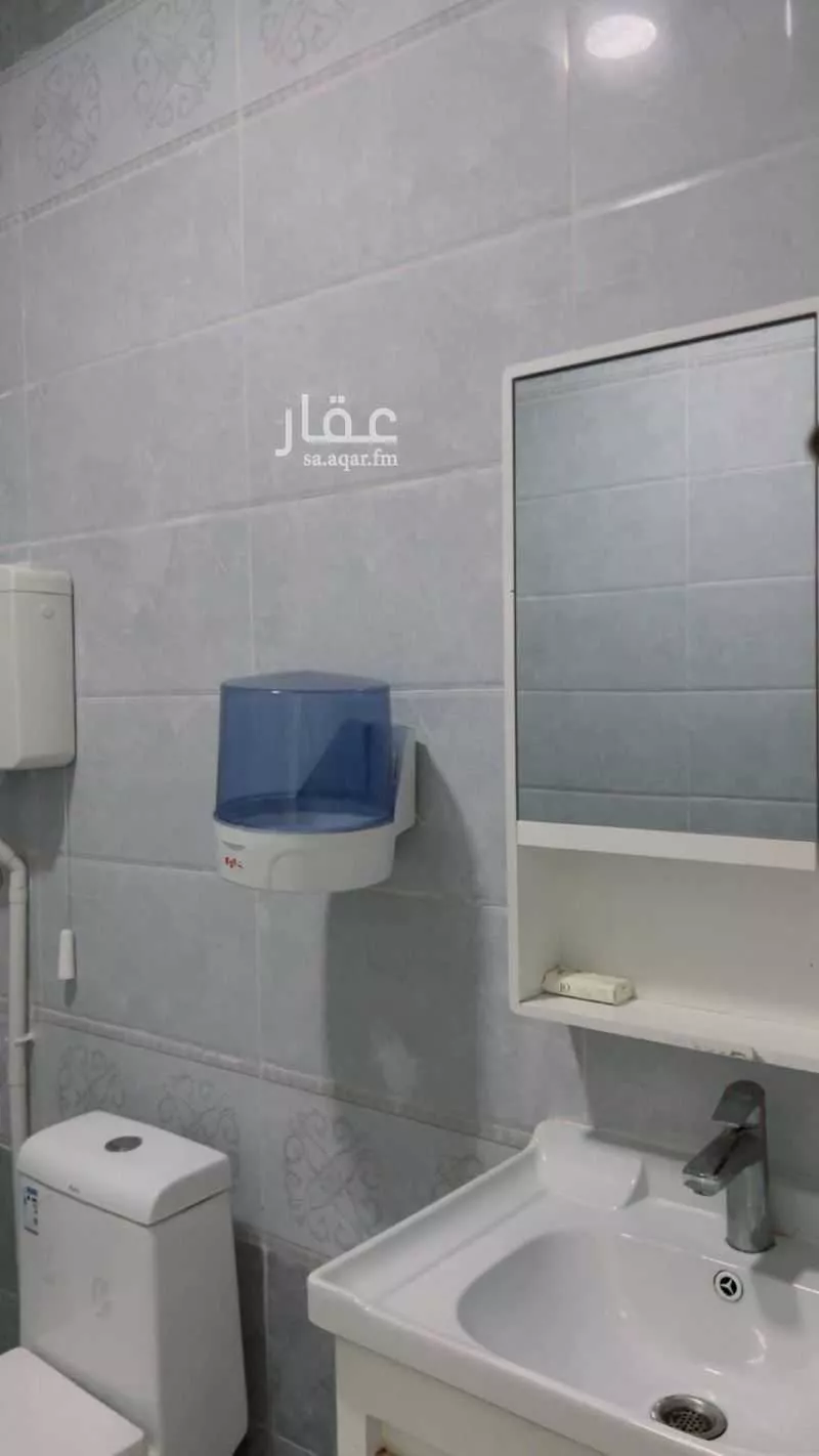 فيلا 6 غرف في النور 3