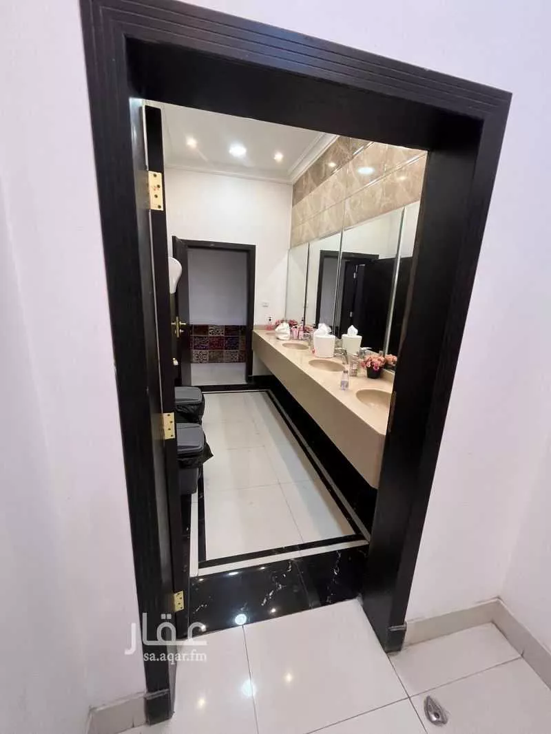 4 bedroom floor in Ash Shulah 11