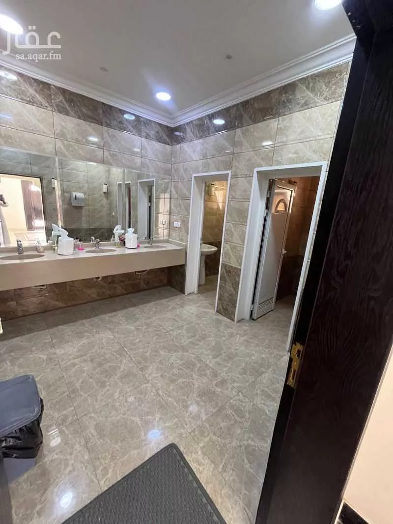 4 bedroom floor in Ash Shulah 10