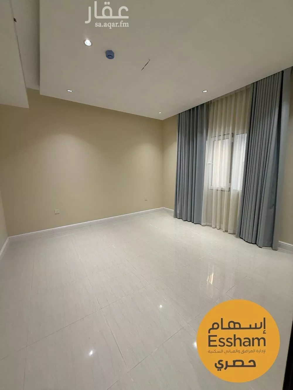 3 bedroom apartment in Dana Al Shamaliah 7