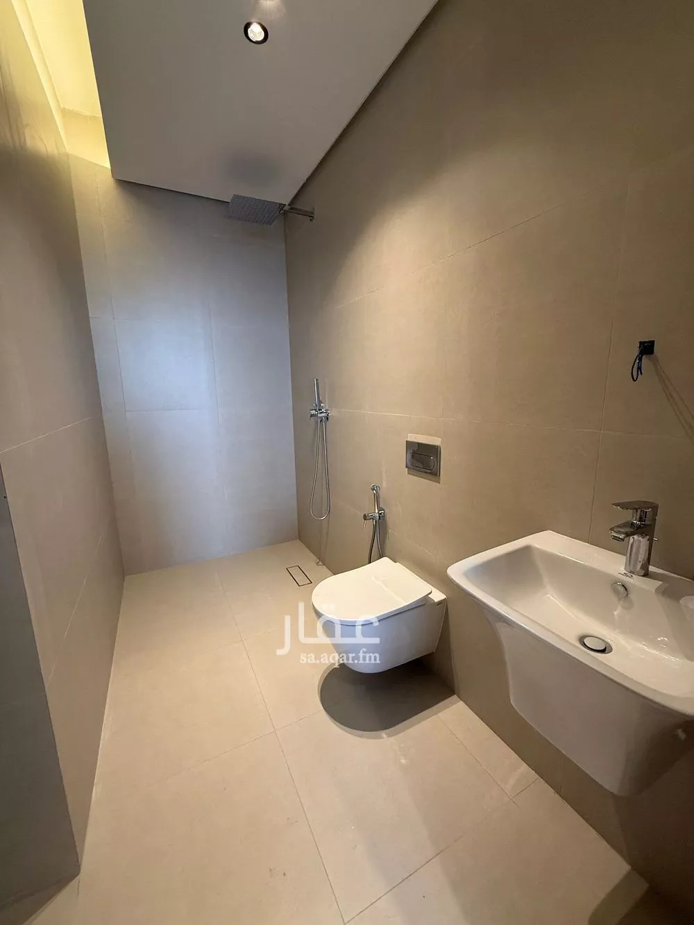 2 bedroom apartment in Al Jamiah 6
