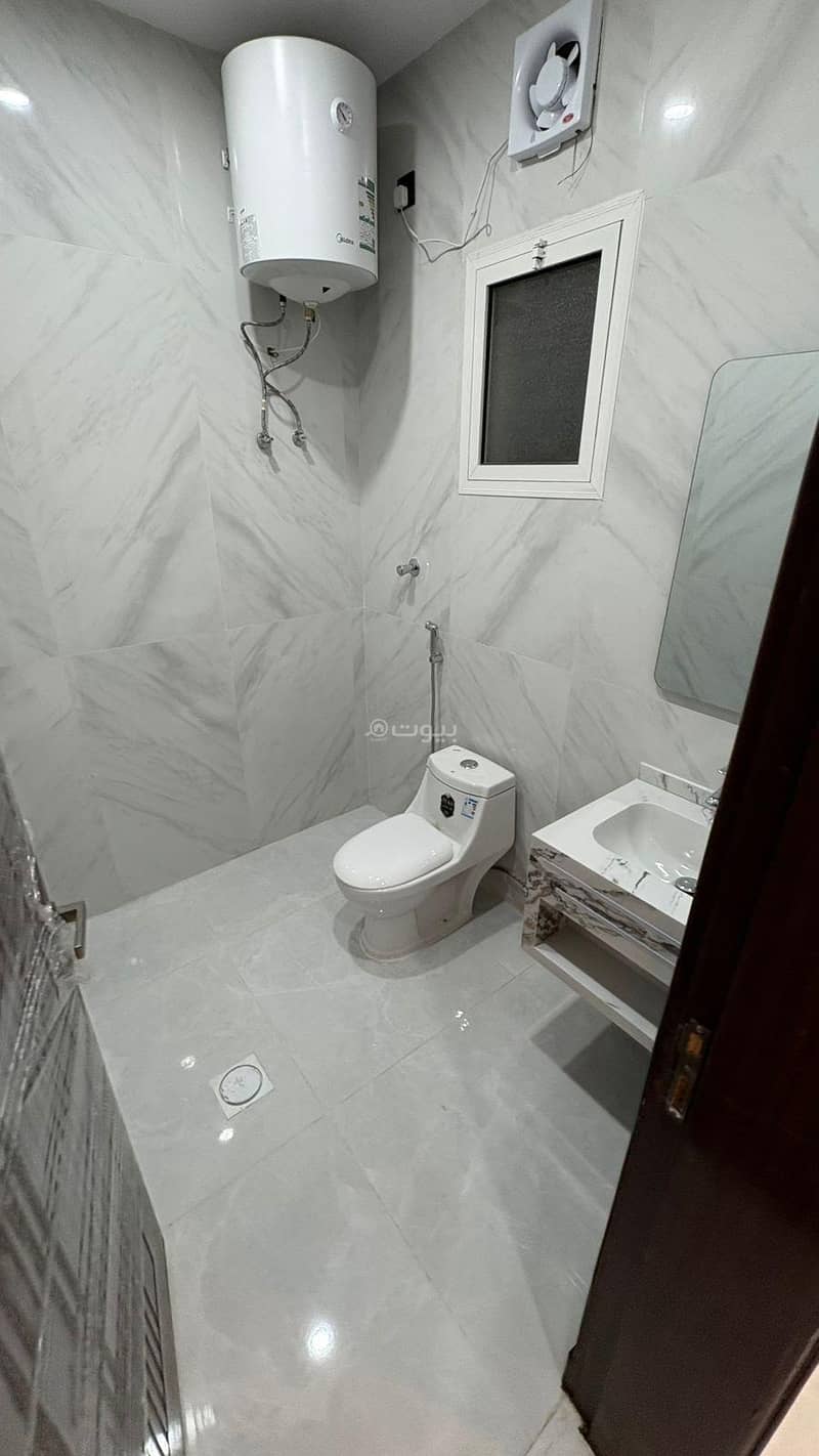 4 bedroom apartment in Sikkat Al Hadeed, Madinah 5