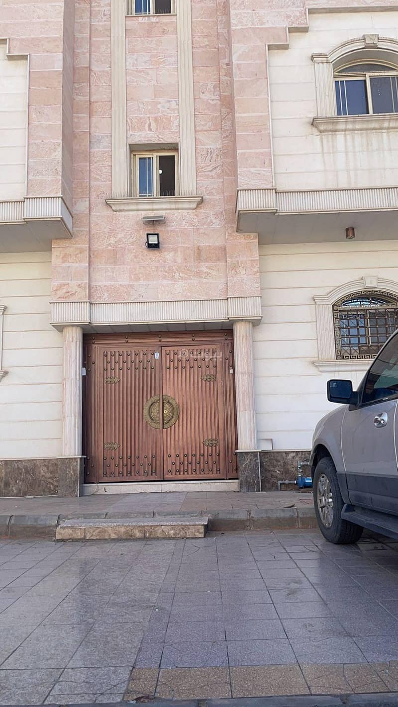 4 bedroom apartment in Sikkat Al Hadeed, Madinah