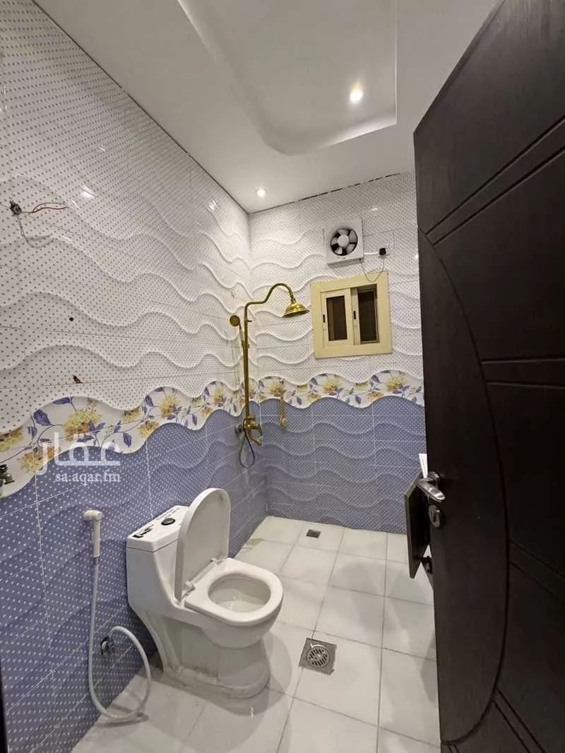 5 bedroom apartment in Ar Rayan, Jeddah 10