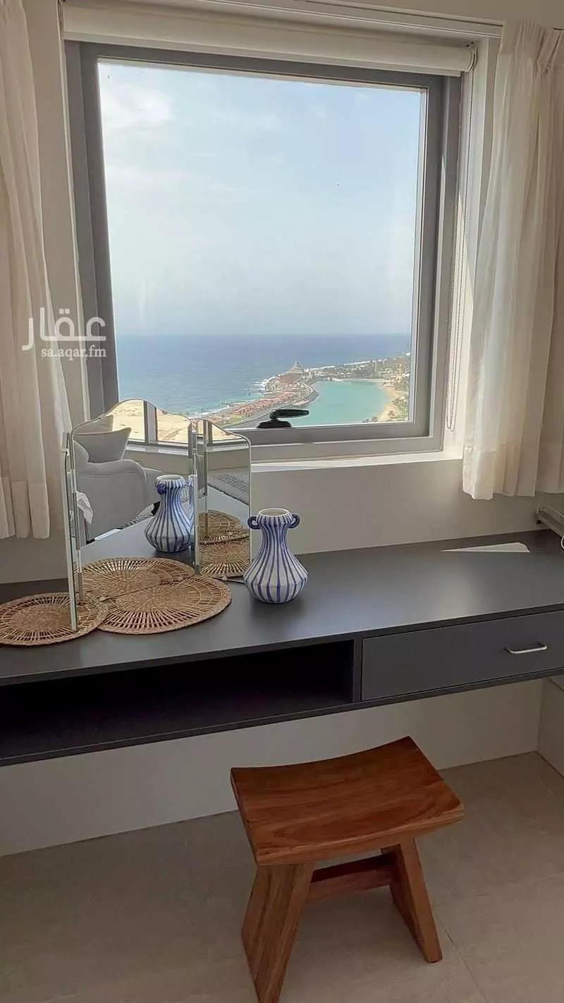 شقة 3 غرف في الشاطئ 2
