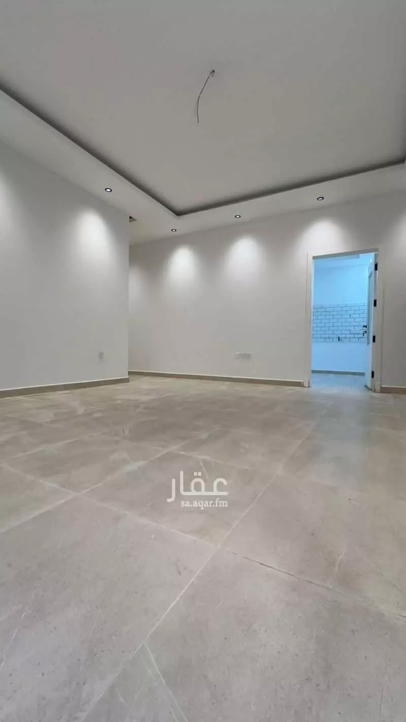 4 bedroom apartment in Hajar, Eastern Province 7