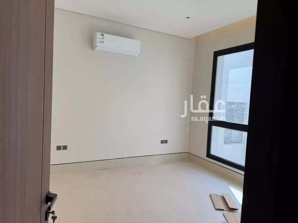 4 bedroom apartment in Dana Al Shamaliah 5