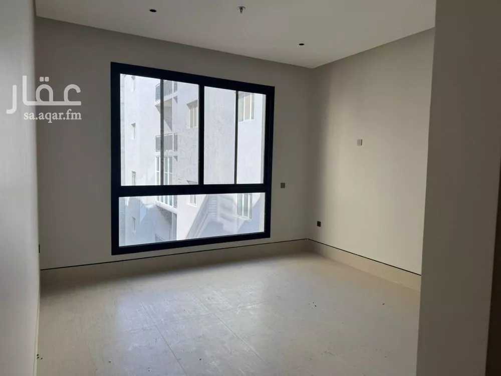 4 bedroom apartment in Dana Al Shamaliah 7
