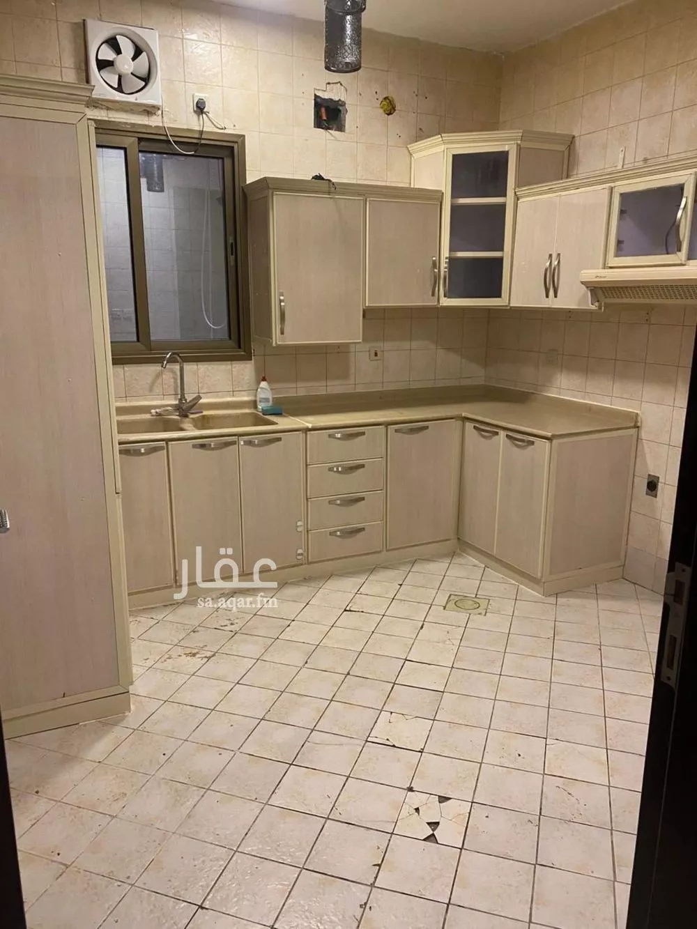 3 bedroom apartment in Hajar, Eastern Province