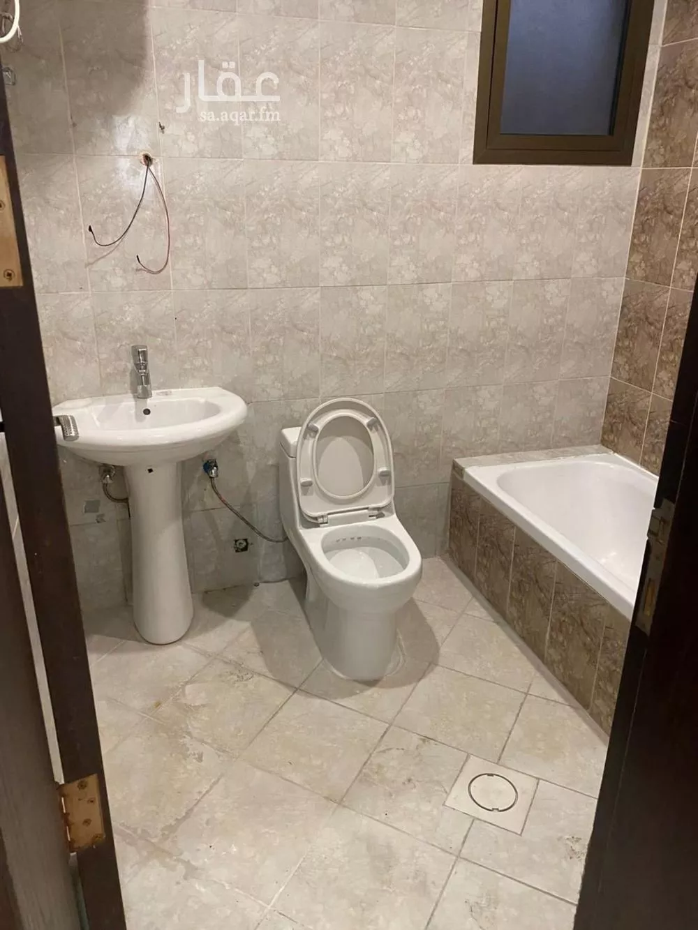 3 bedroom apartment in Hajar, Eastern Province 16