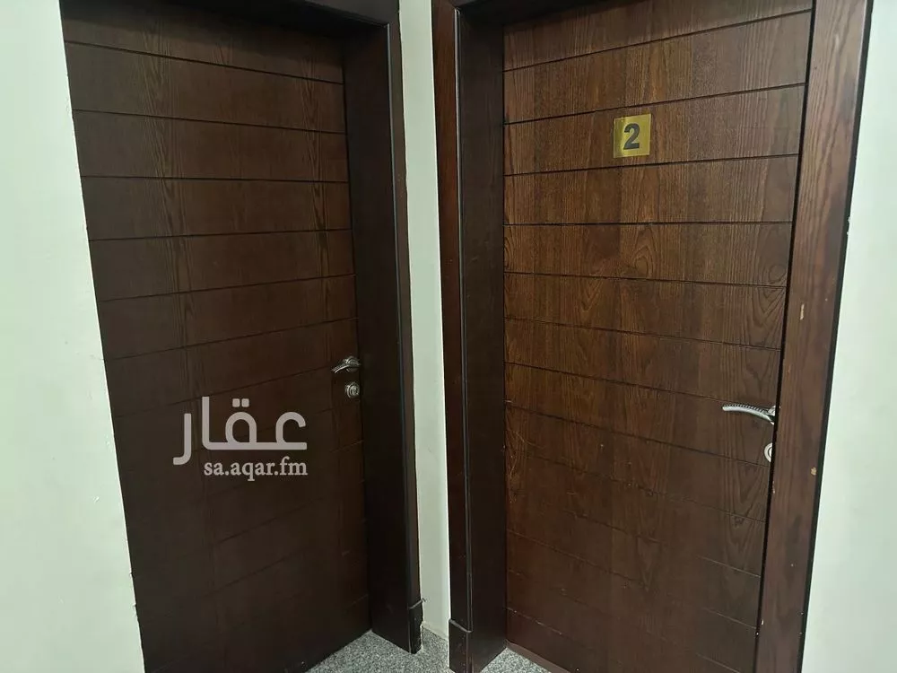 شقة 6 غرف في هجر 6