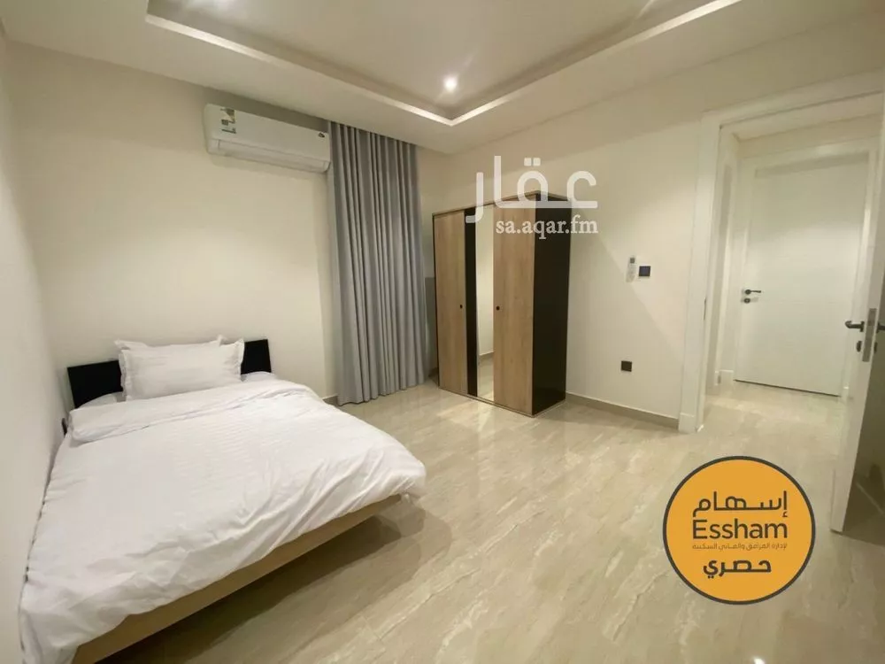 3 bedroom apartment in Dana Al Shamaliah 7