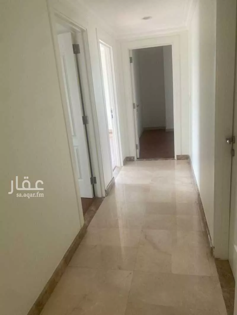 6 bedroom apartment in Al Qusur 12