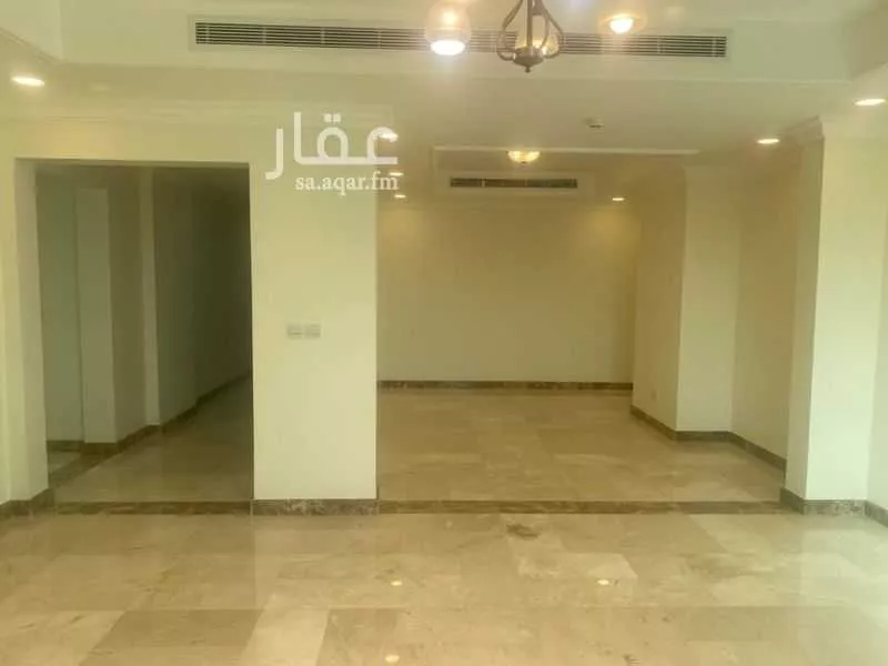 6 bedroom apartment in Al Qusur 16