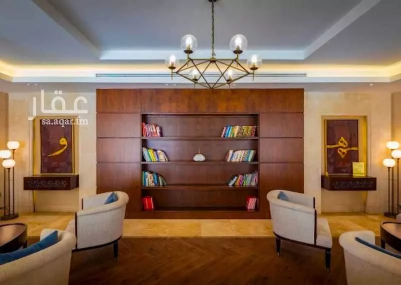 6 bedroom apartment in Al Qusur 3