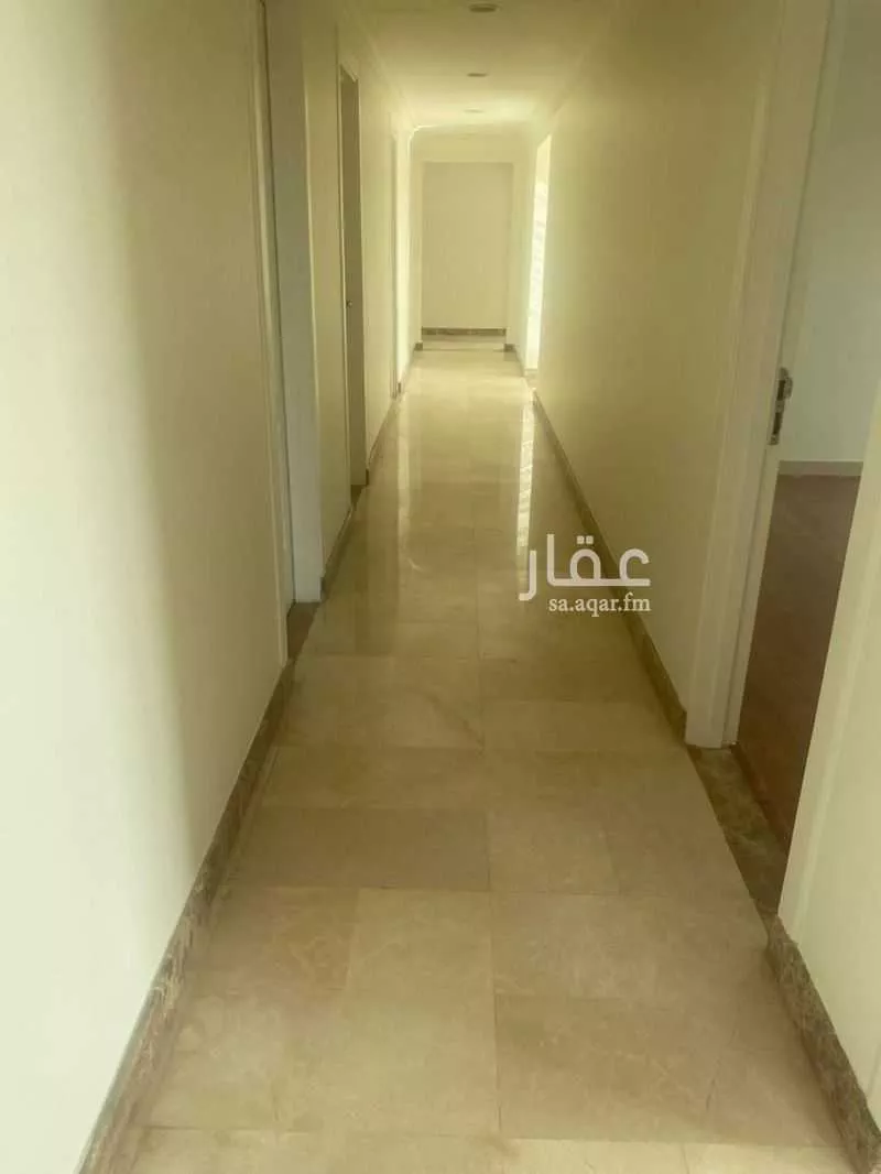 6 bedroom apartment in Al Qusur 8