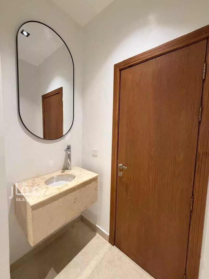 3 bedroom apartment in Al Qusur 13