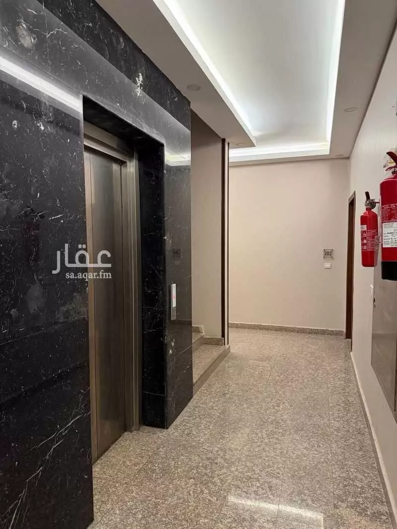 3 bedroom apartment in Al Qusur 3