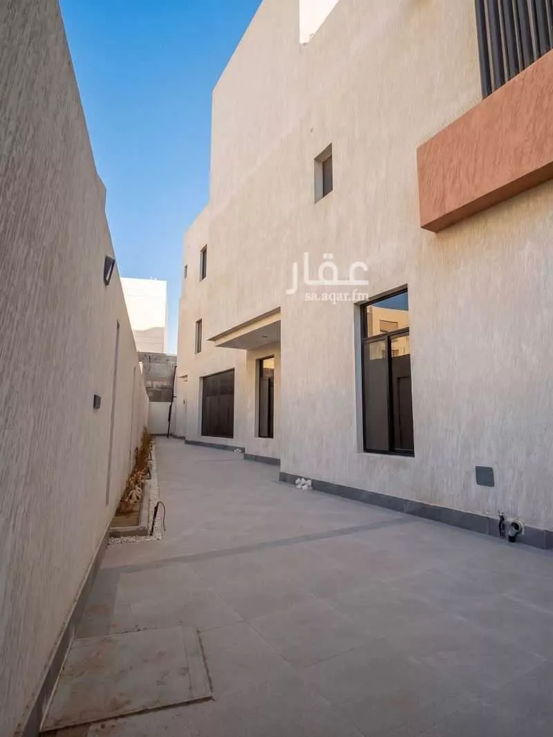7 bedroom villa in Al Yaqout, Jeddah 4