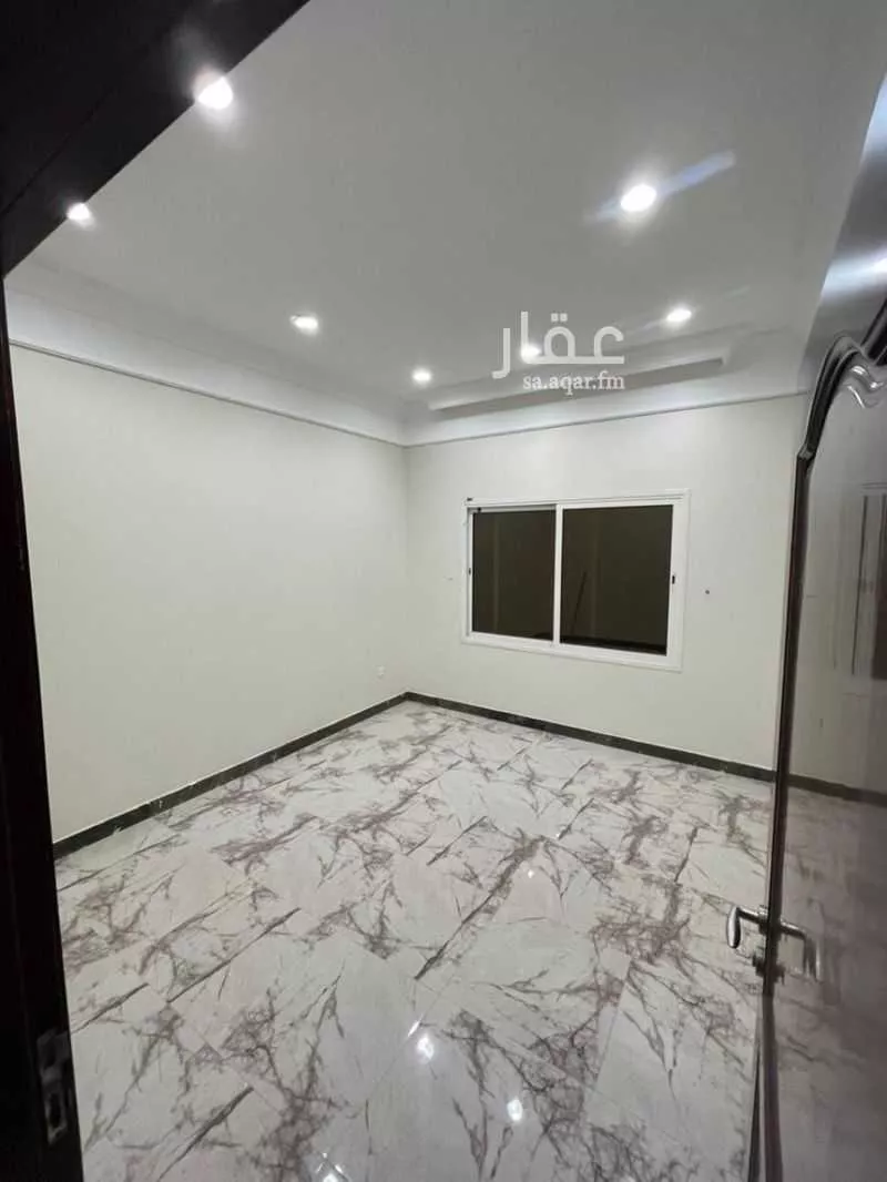 3 bedroom apartment in Hajar 10