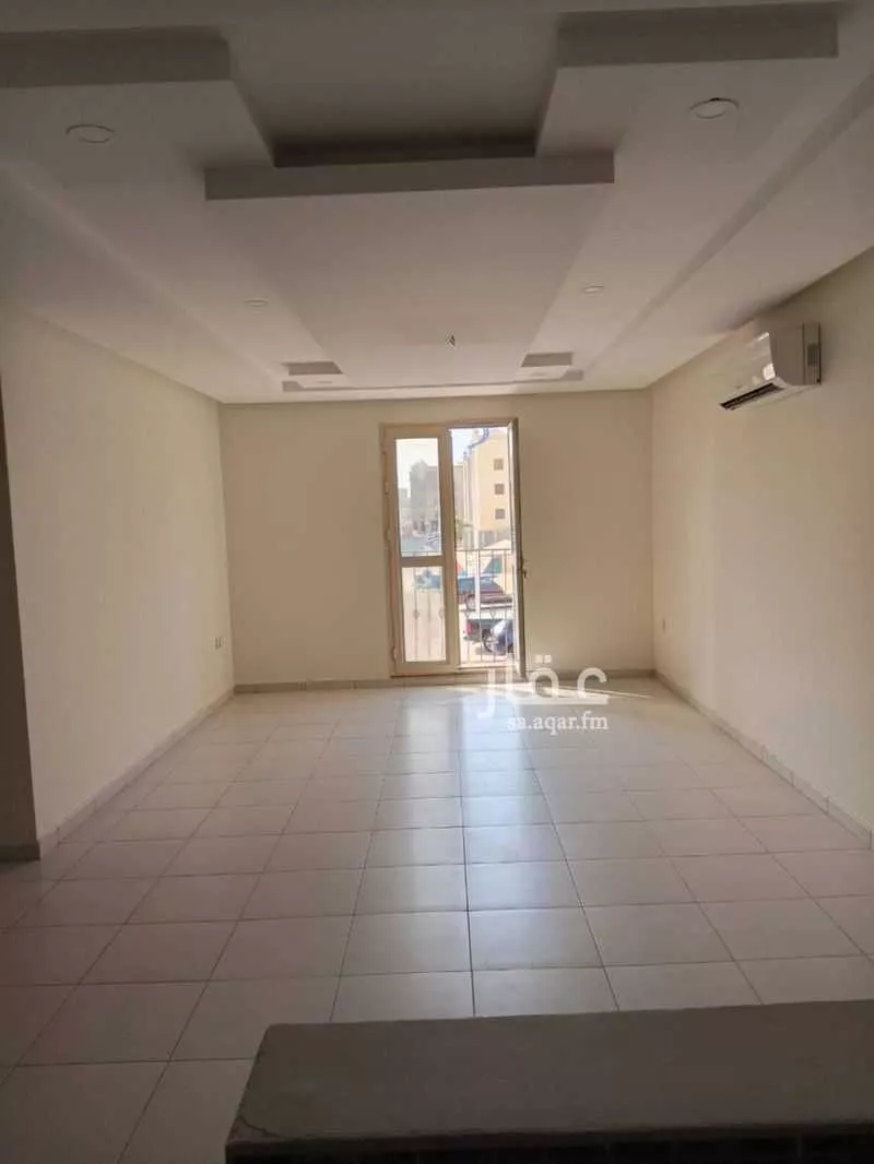 3 bedroom apartment in Al Qusur 5