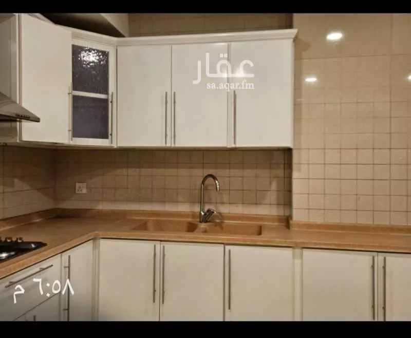 7 bedroom apartment in Al Qusur 2