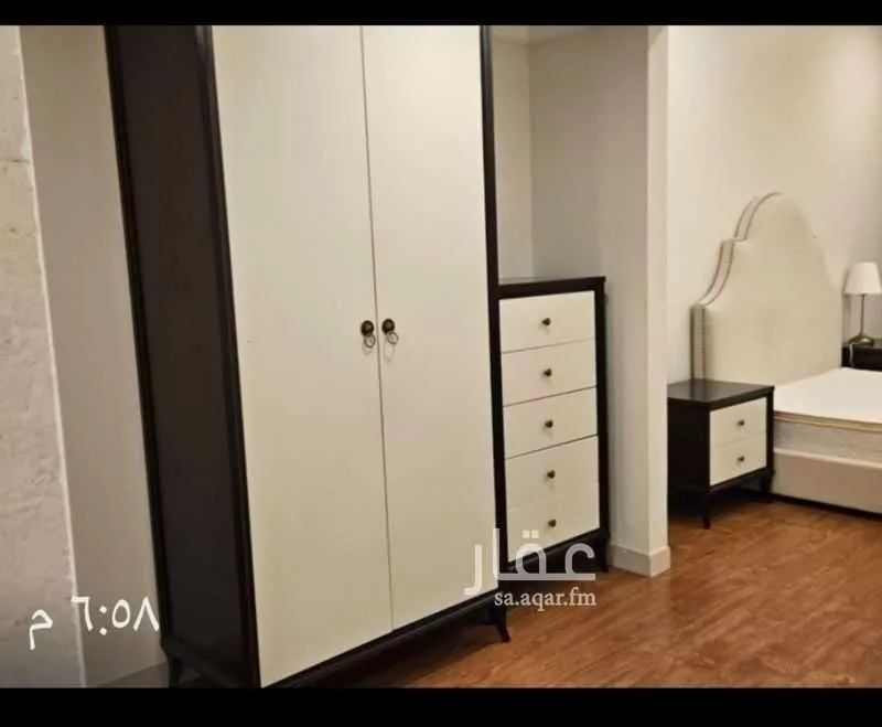 7 bedroom apartment in Al Qusur 15