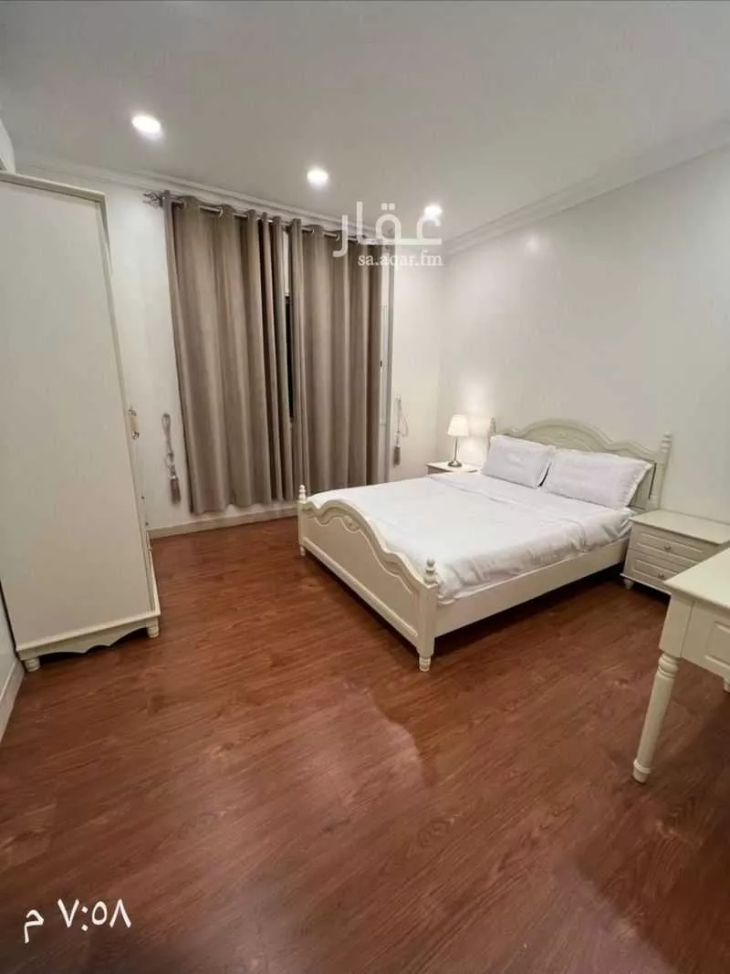 7 bedroom apartment in Al Qusur 24