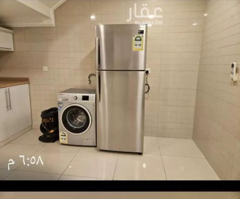 7 bedroom apartment in Al Qusur 5