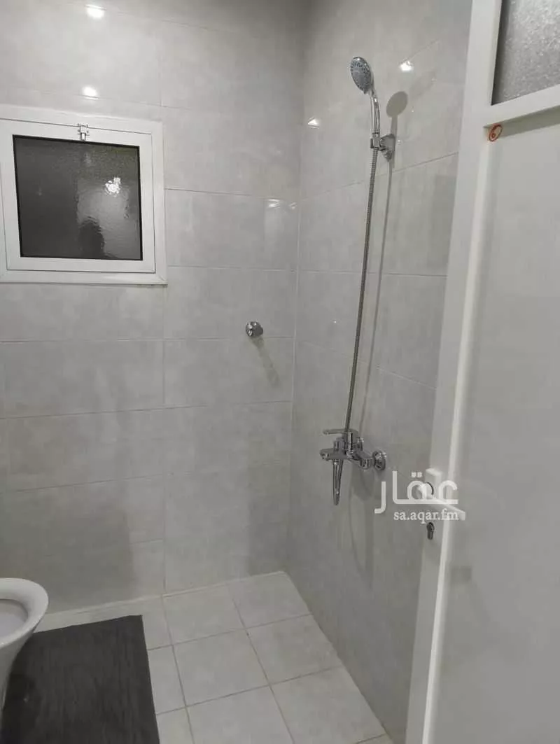 3 bedroom floor in Dana Al Shamaliah 2
