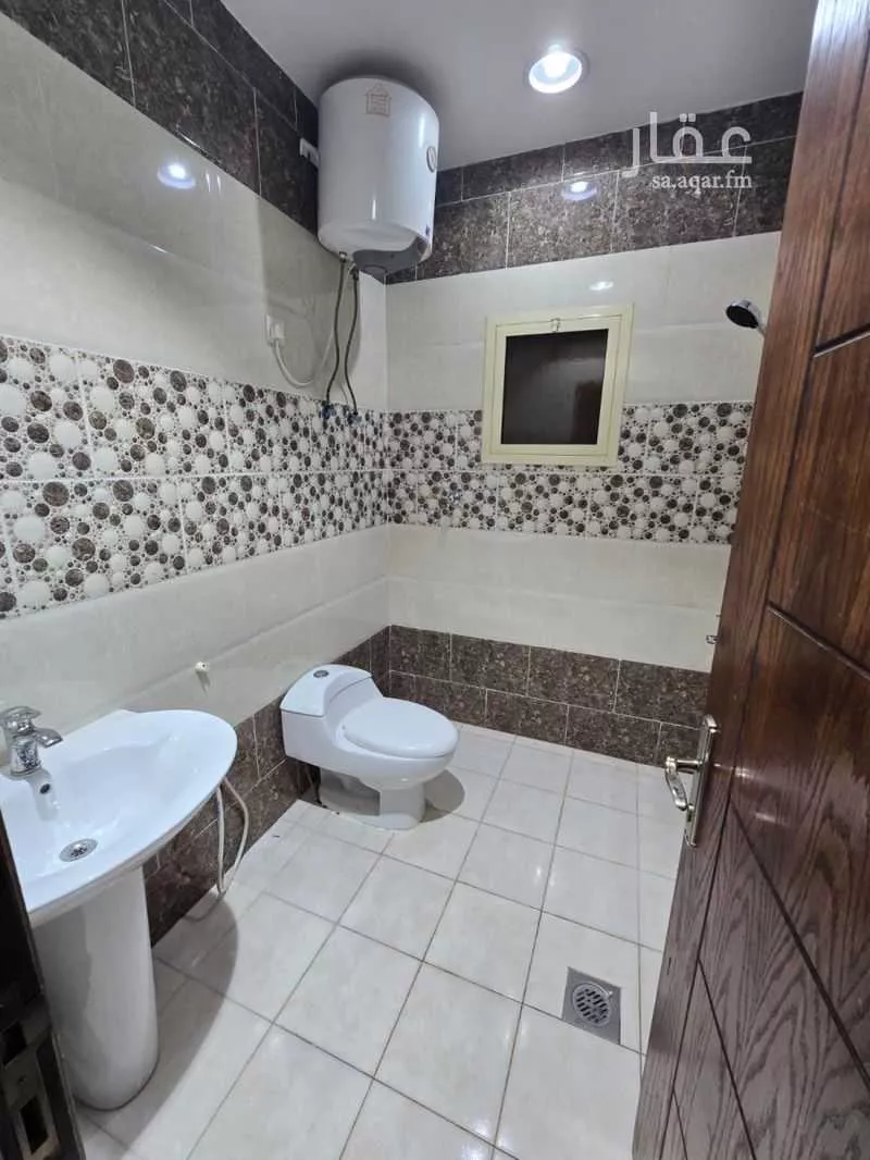 4 bedroom apartment in Abdullah Fuad, Eastern Province 4