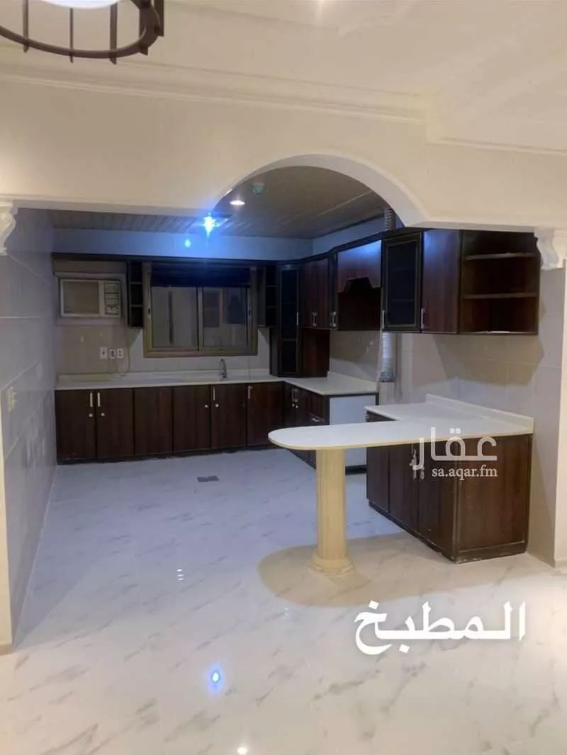 شقة 4 غرف في الجامعة 3