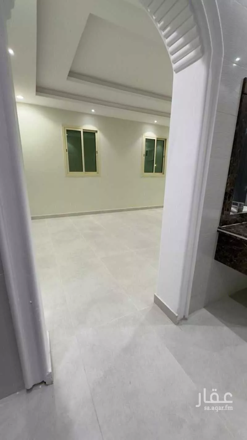 4 bedroom apartment in Al Shati, Jazan 4