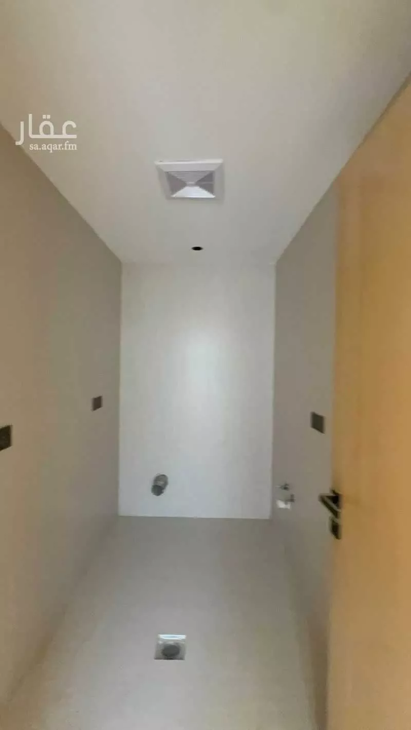 5 bedroom villa in Doha Al Janubiyah, Eastern Province 19