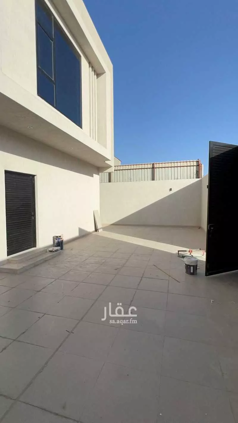 5 bedroom villa in Doha Al Janubiyah 2