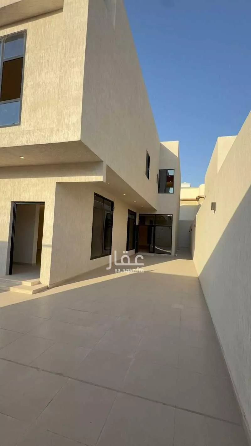 5 bedroom villa in Doha Al Janubiyah, Eastern Province 5