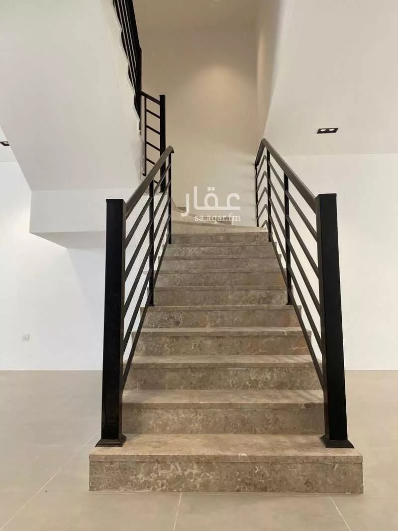 5 bedroom villa in Al Qashlah, Eastern Province 4