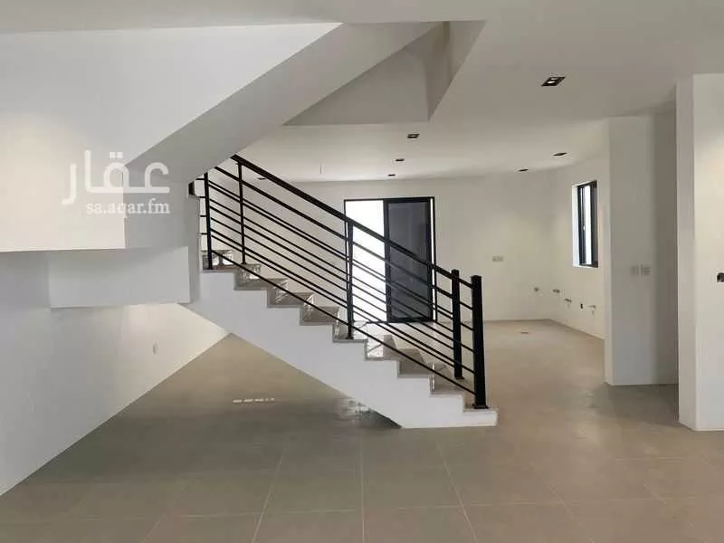5 bedroom villa in Al Qashlah, Eastern Province 6