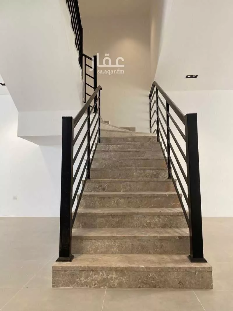 5 bedroom villa in Al Qashlah, Eastern Province 8