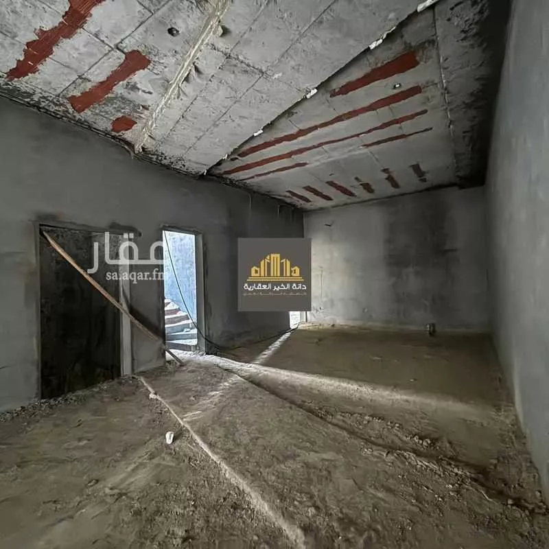3 bedroom villa in Al Qashlah 12