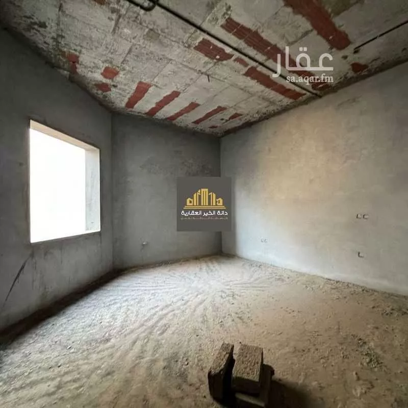 3 bedroom villa in Al Qashlah 18