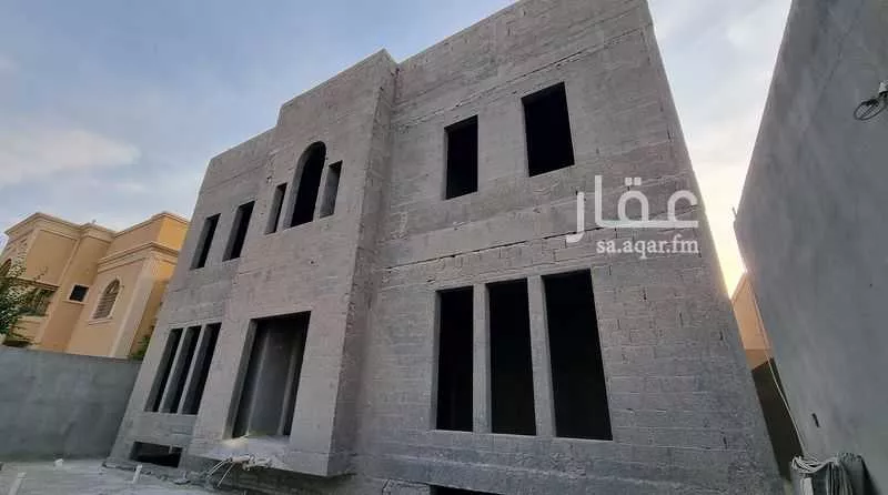 فيلا 15 غرف في القصور 4