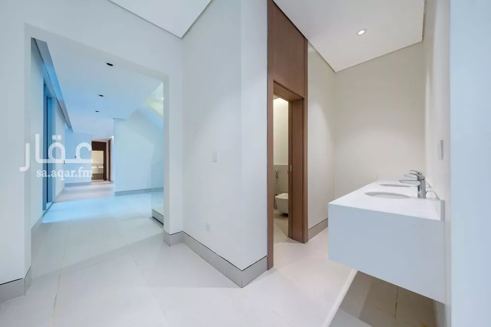 فيلا 4 غرف في تهامة 12
