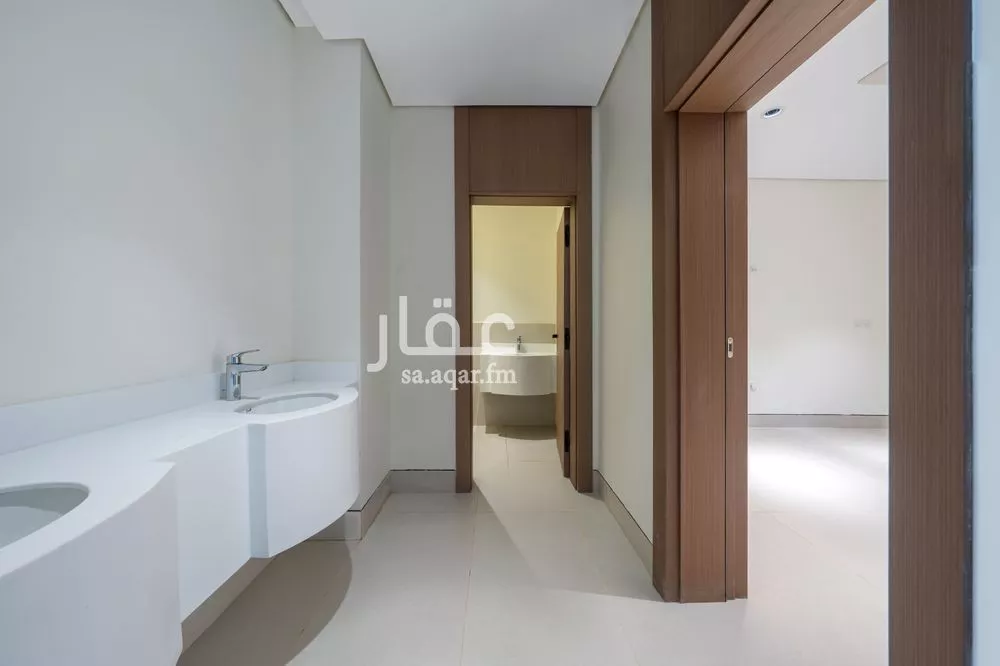 فيلا 4 غرف في تهامة 10